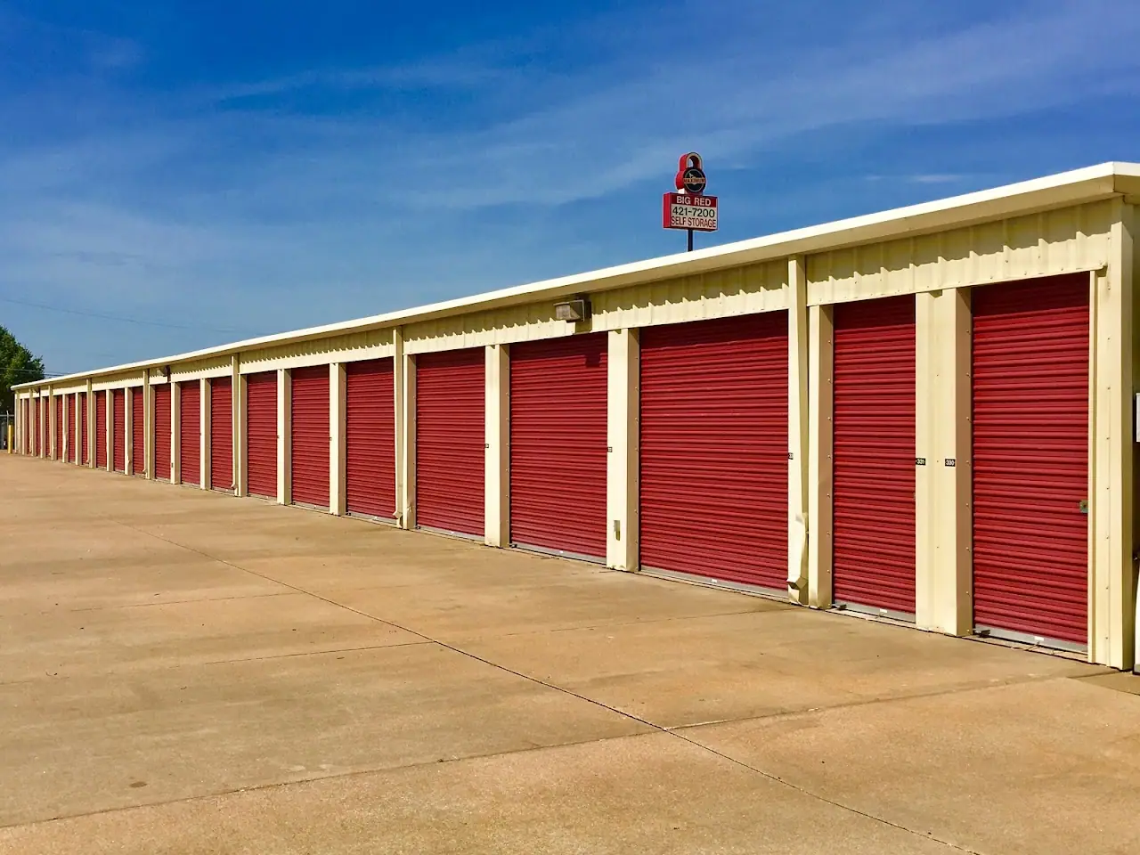 Big Red Self Storage, RV storage in Lincoln