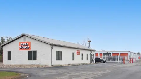 Public Storage photo 2