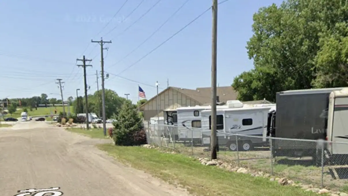 Encore Outdoor Storage, RV storage in Windsor Heights