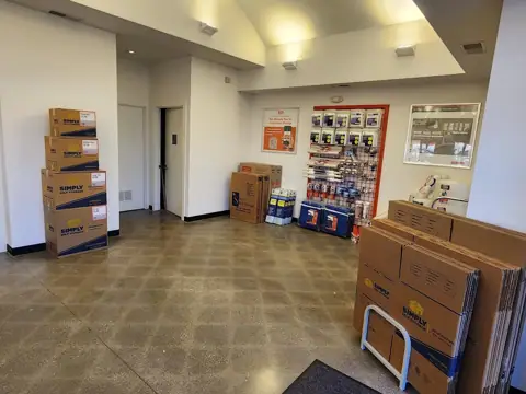 Public Storage photo 2