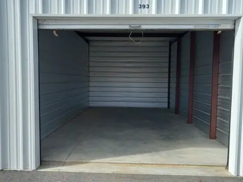 Mini Mall Storage - Clarksville photo 3
