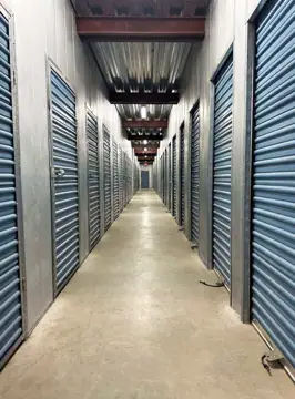 London Bridge Storage Solutions photo 3
