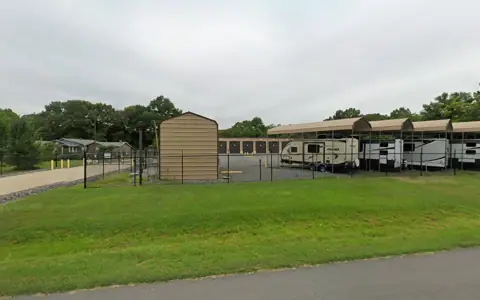 EZ HWY RV and Boat Storage photo 2