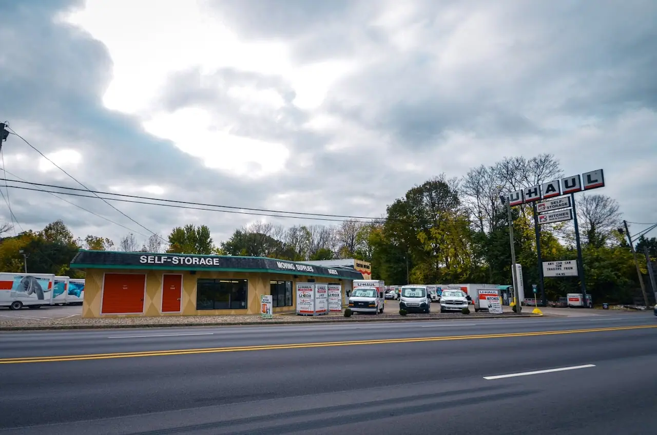 Self-Storage at U-Haul, RV storage in Terre Haute