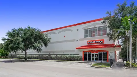 Public Storage in Pembroke Pines, FL
