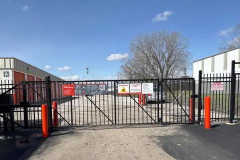 Public Storage photo 3