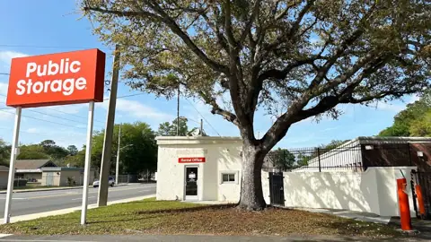 Public Storage photo 2