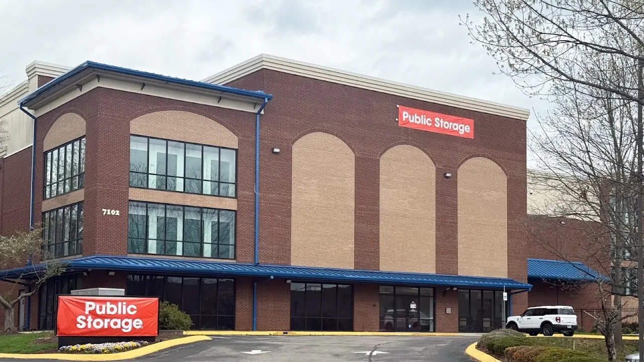 Public Storage, RV storage in Brentwood