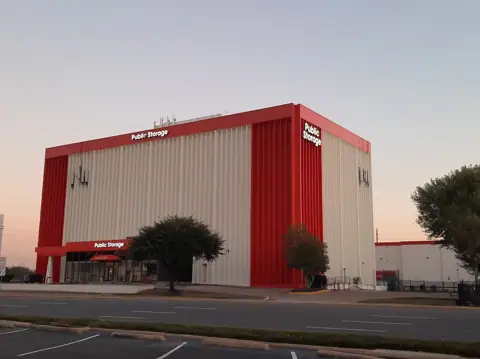Public Storage photo 2
