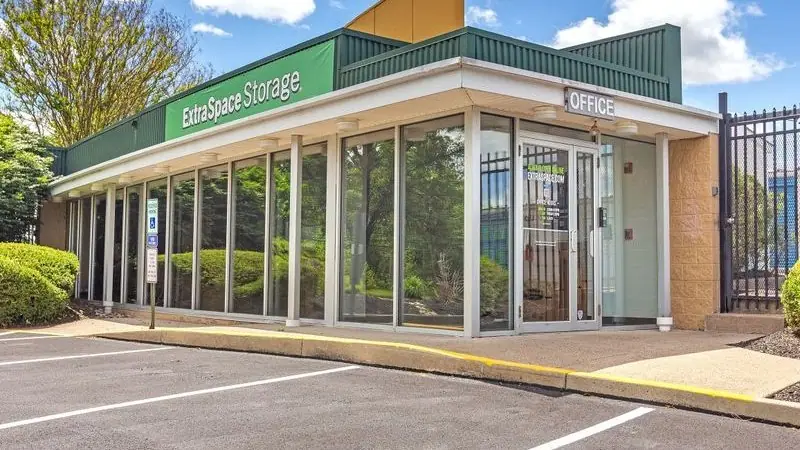 Extra Space Storage, RV storage in Warminster