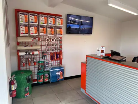 Public Storage photo 2