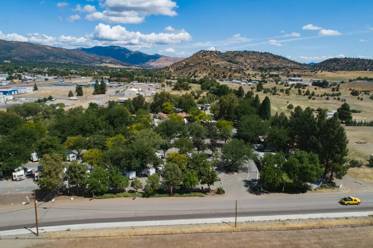 Waiiaka RV Park Exit 773, RV storage in Yreka