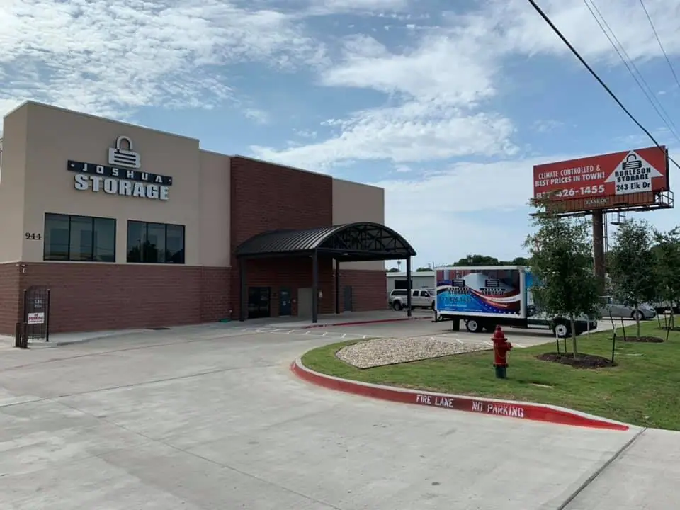 Joshua Self Storage, RV storage in Joshua
