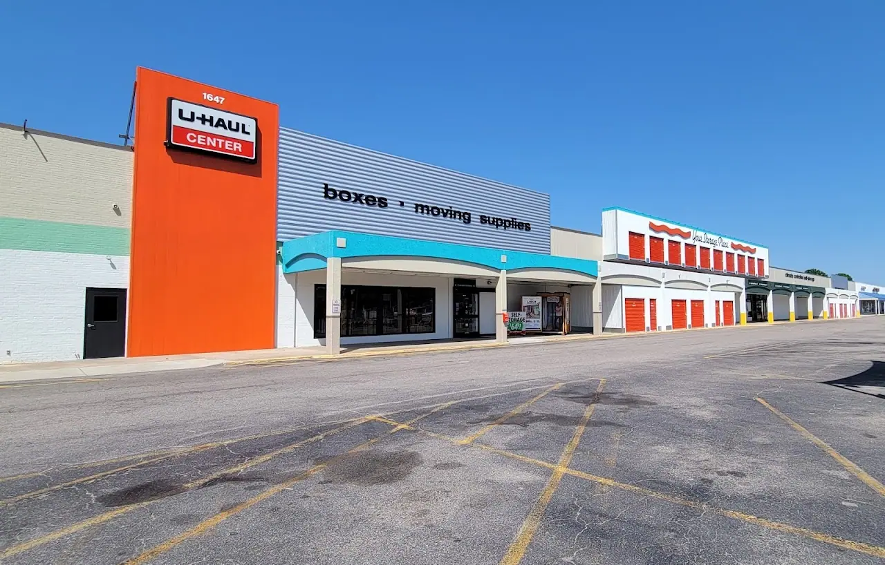 Self-Storage at U-Haul, RV storage in Augusta