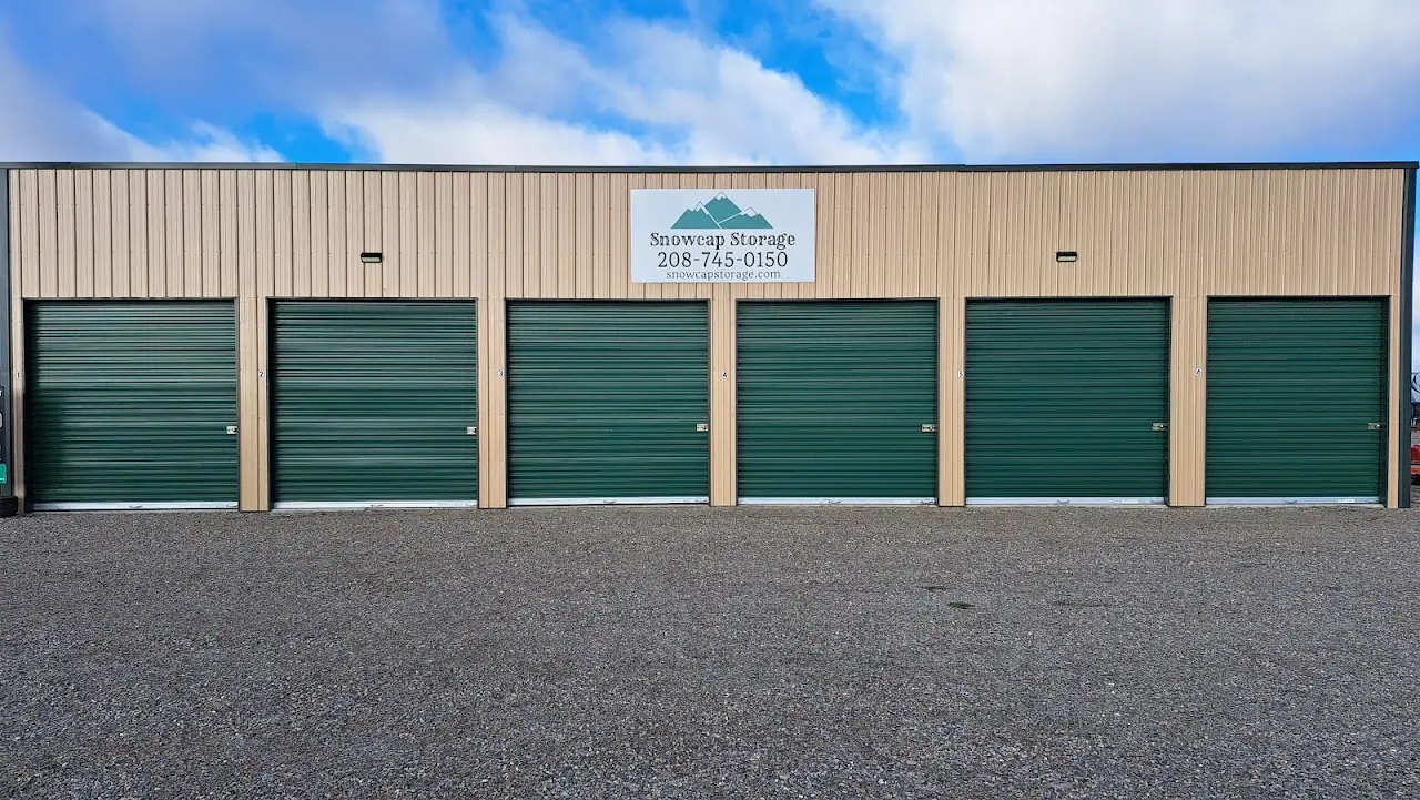 Snowcap Storage, RV storage in Rigby