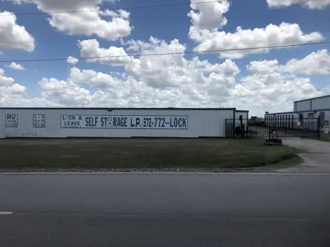 Lock & Leave Self Storage in Rockwall, TX