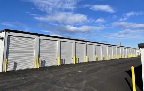 Zillah Self Storage, LOT A photo 3