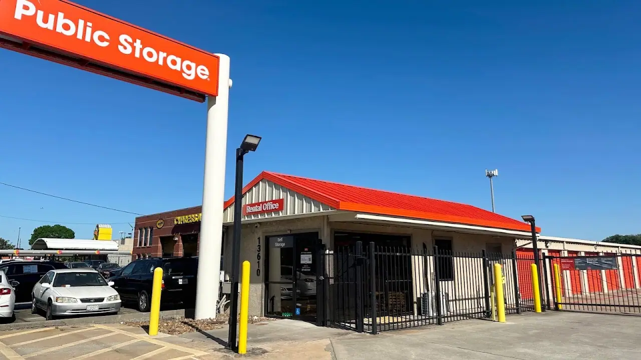 Public Storage, RV storage in Cypress