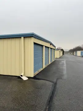 A To Z Self Storage - Tatamy in Easton, PA