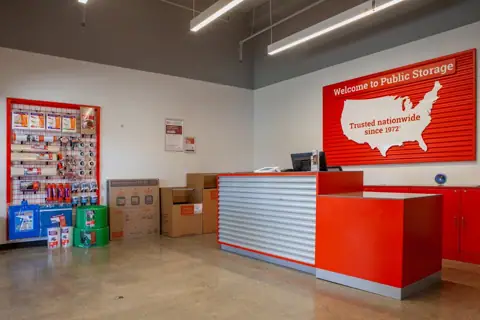 Public Storage photo 2