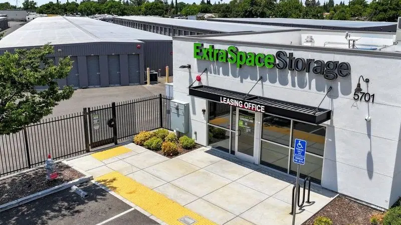 Extra Space Storage, RV storage in Sacramento