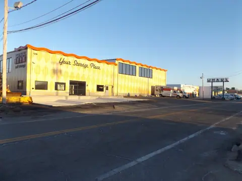 Self-Storage at U-Haul in Newport, RI