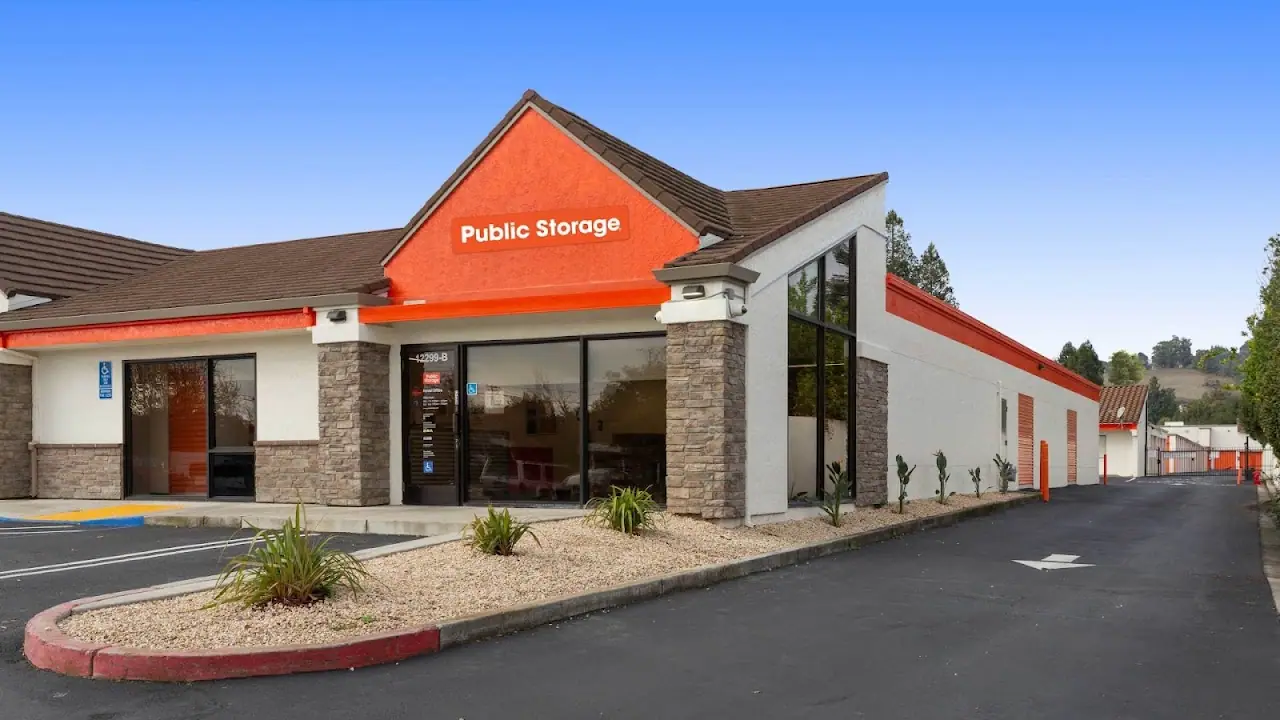 Public Storage, RV storage in Saratoga