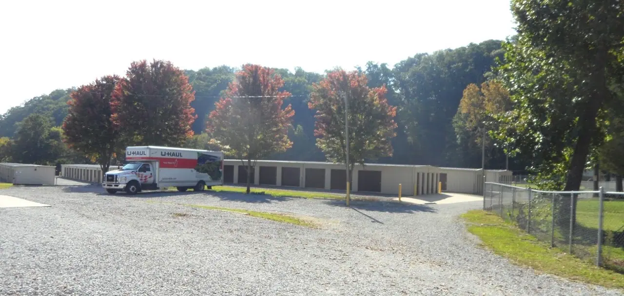 USA Storage Solutions - Newport, RV storage in Newport