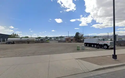 Dan's Parkway RV Storage photo 2