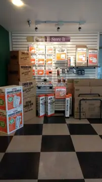 Greens Storage photo 3
