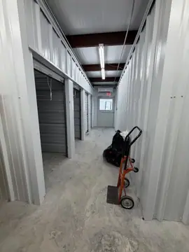 Ozark Storage photo 2