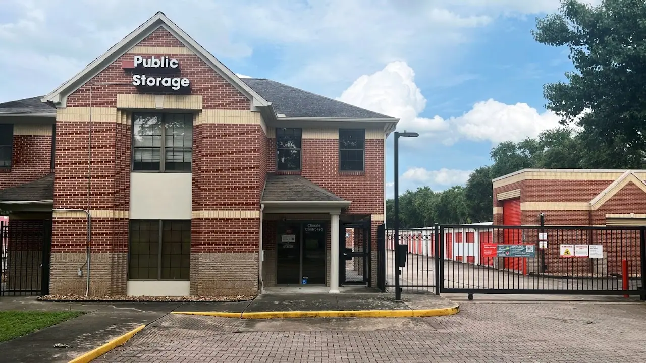 Public Storage, RV storage in Missouri City