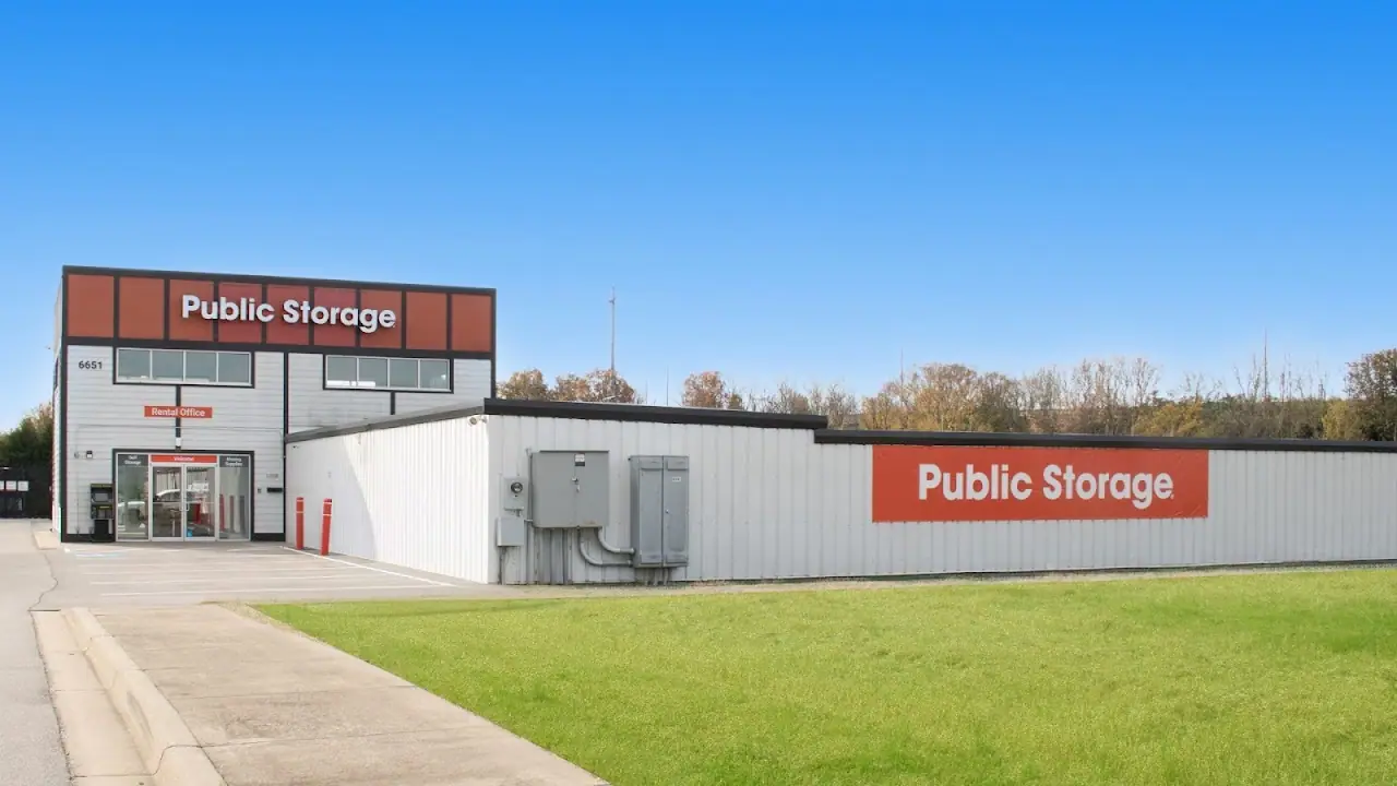 Public Storage, RV storage in Louisville