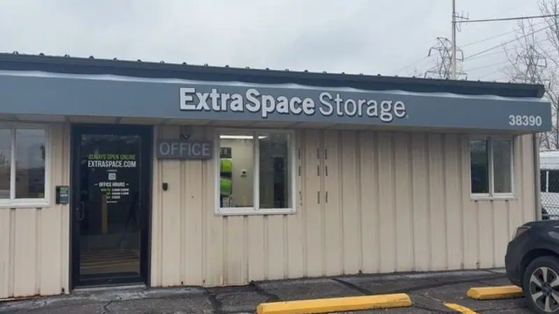 Extra Space Storage, RV storage in Avon