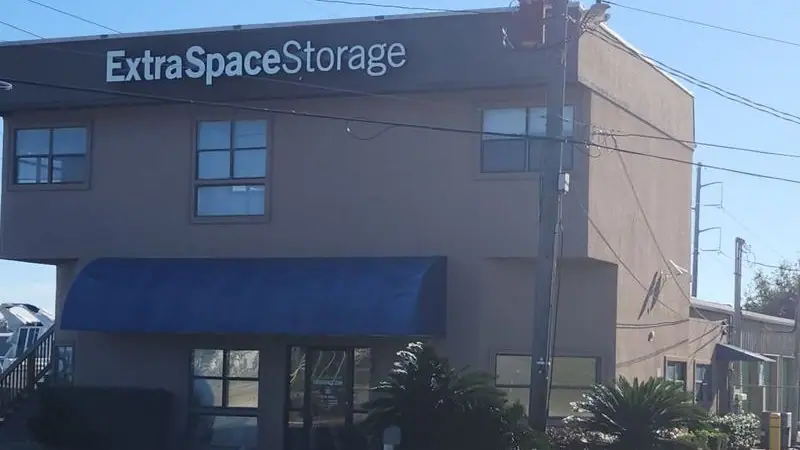 Extra Space Storage, RV storage in Pensacola