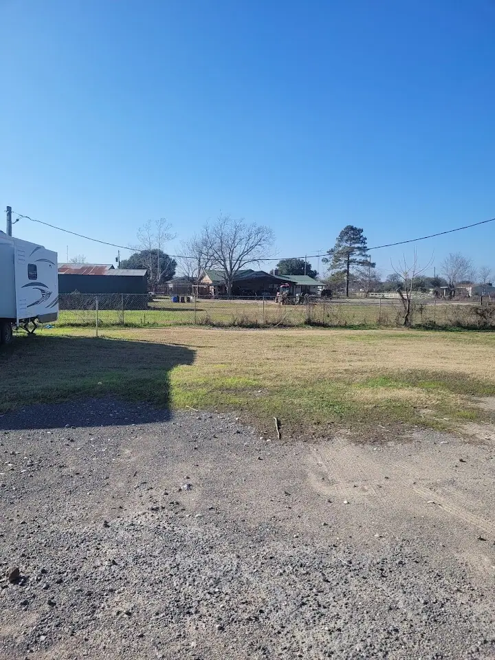 CR 424 RV & Boat Storage, RV storage in Navasota