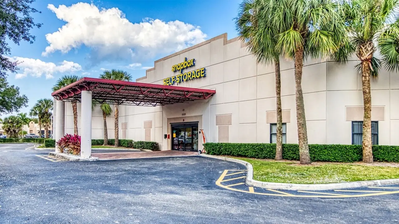 Snapbox Self-Storage, RV storage in Jupiter