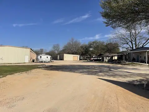 Storage King - New Braunfels photo 2