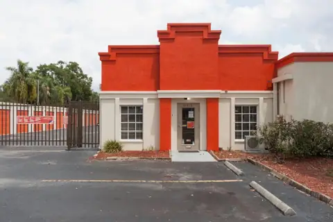Public Storage photo 3