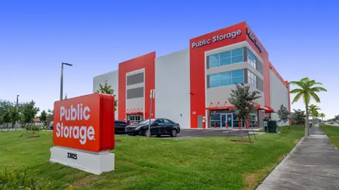 Public Storage photo 2