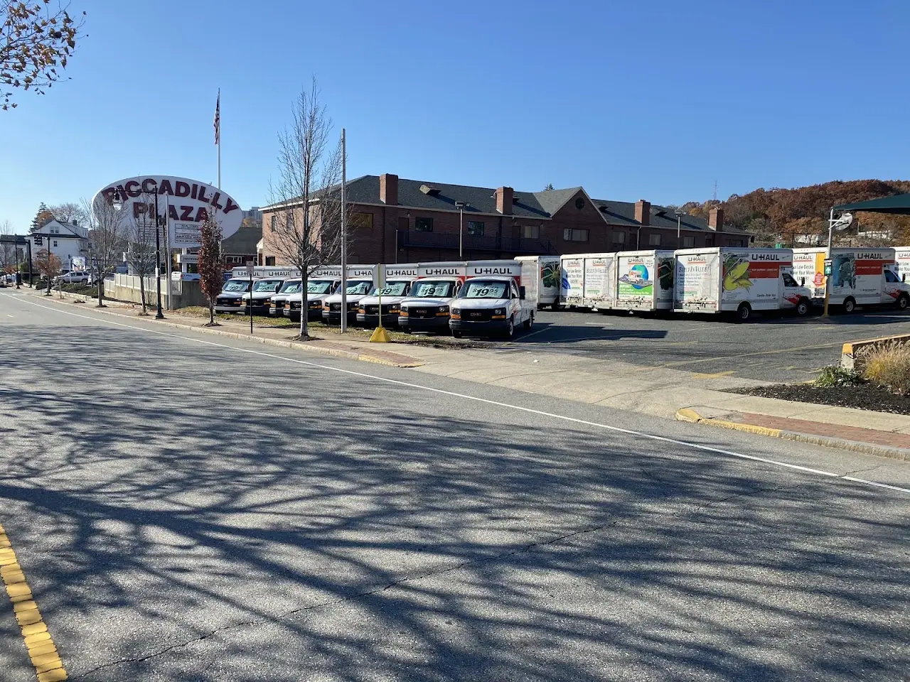 Self-Storage at U-Haul, RV storage in Worcester