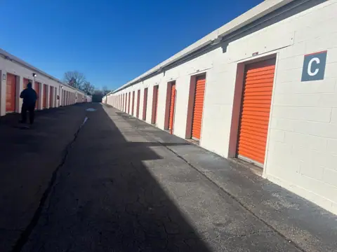 Public Storage photo 3