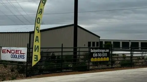 Backyard Storage, RV storage in Marion
