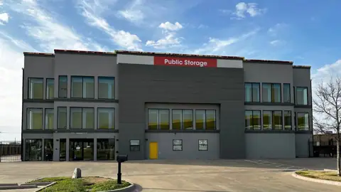 Public Storage in Garland, TX
