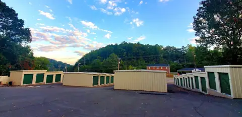Ideal Storage & Rentals photo 2