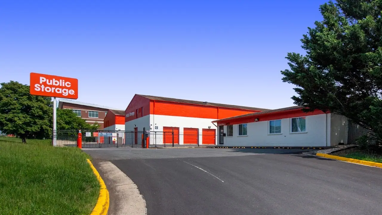 Public Storage, RV storage in Fairfax