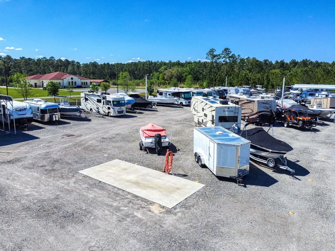 RecNation RV & Boat Storage, RV storage in Yulee