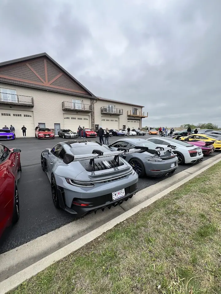 StoneGate Motorplaza, RV storage in Bucyrus