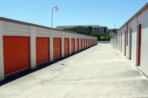 Public Storage photo 2