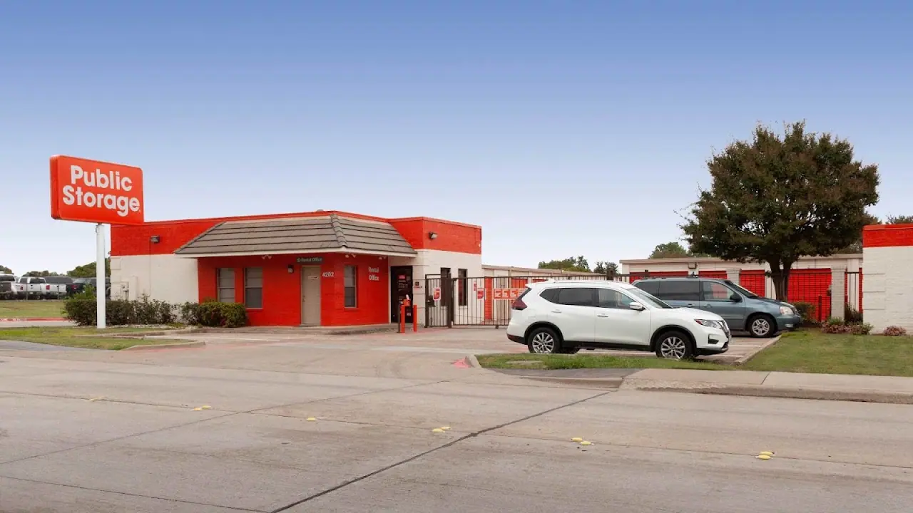 Public Storage, RV storage in Garland